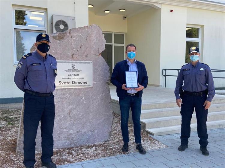 Slika /2021/zahvalnica 1.jpg